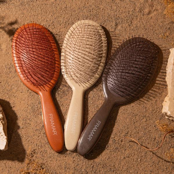 Framar detangle brush canvas